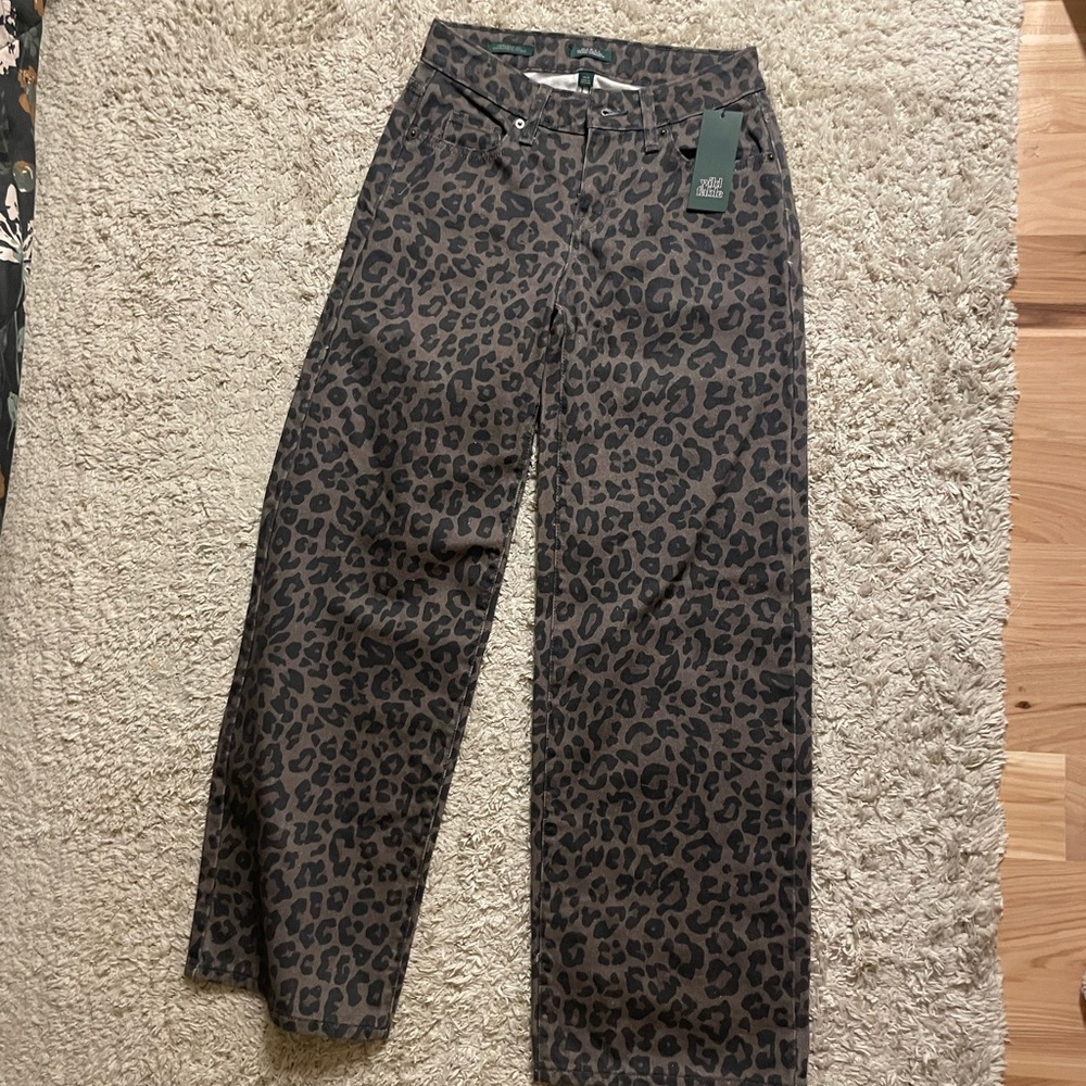 Leopard Print Wide-Leg Pants